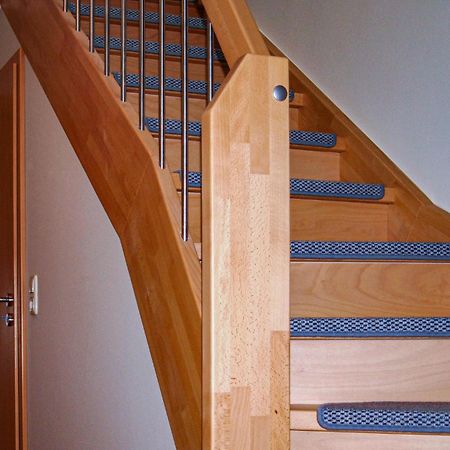 3 Bedroom Beautiful Home In ノイブランデンブルク エクステリア 写真